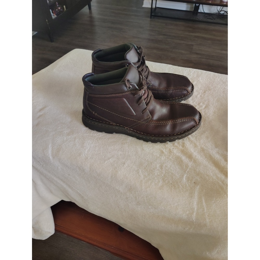 Clarks Collection Mens Dark Brown Leather Moc Toe Chukka Boots Cushion Soft